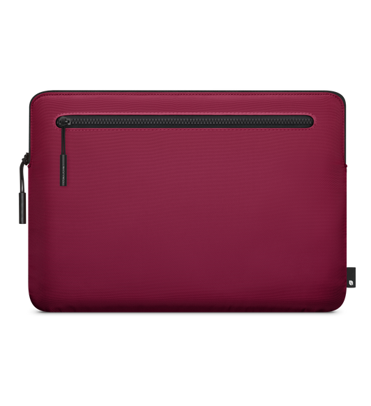 The Incase Compact Flight Nylon Sleeve’s premium design beautifully complements your MacBook, and features Vision zippers, custom barrel-shaped pulls and an additional front panel accessory pocket